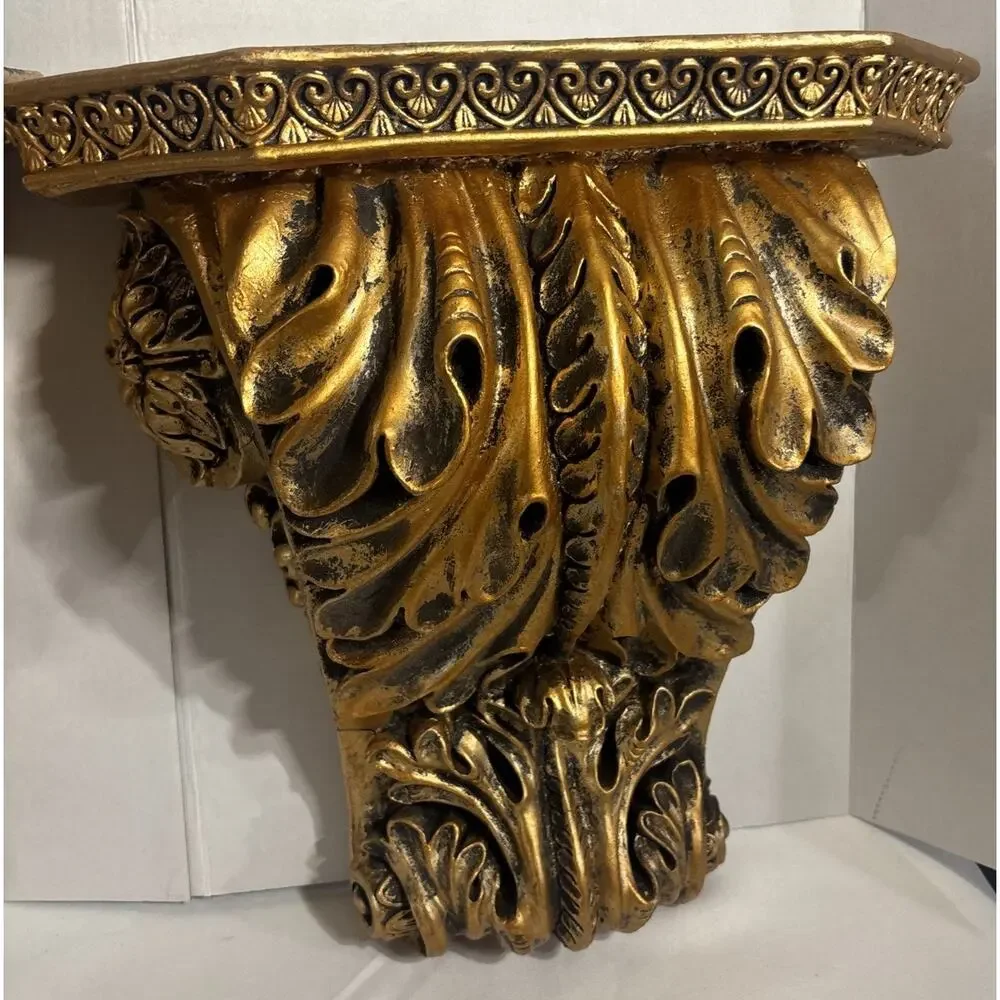 Vintage Resin Gold Acanthus Leaf Single Wall Sconce Corbel Shelf 17